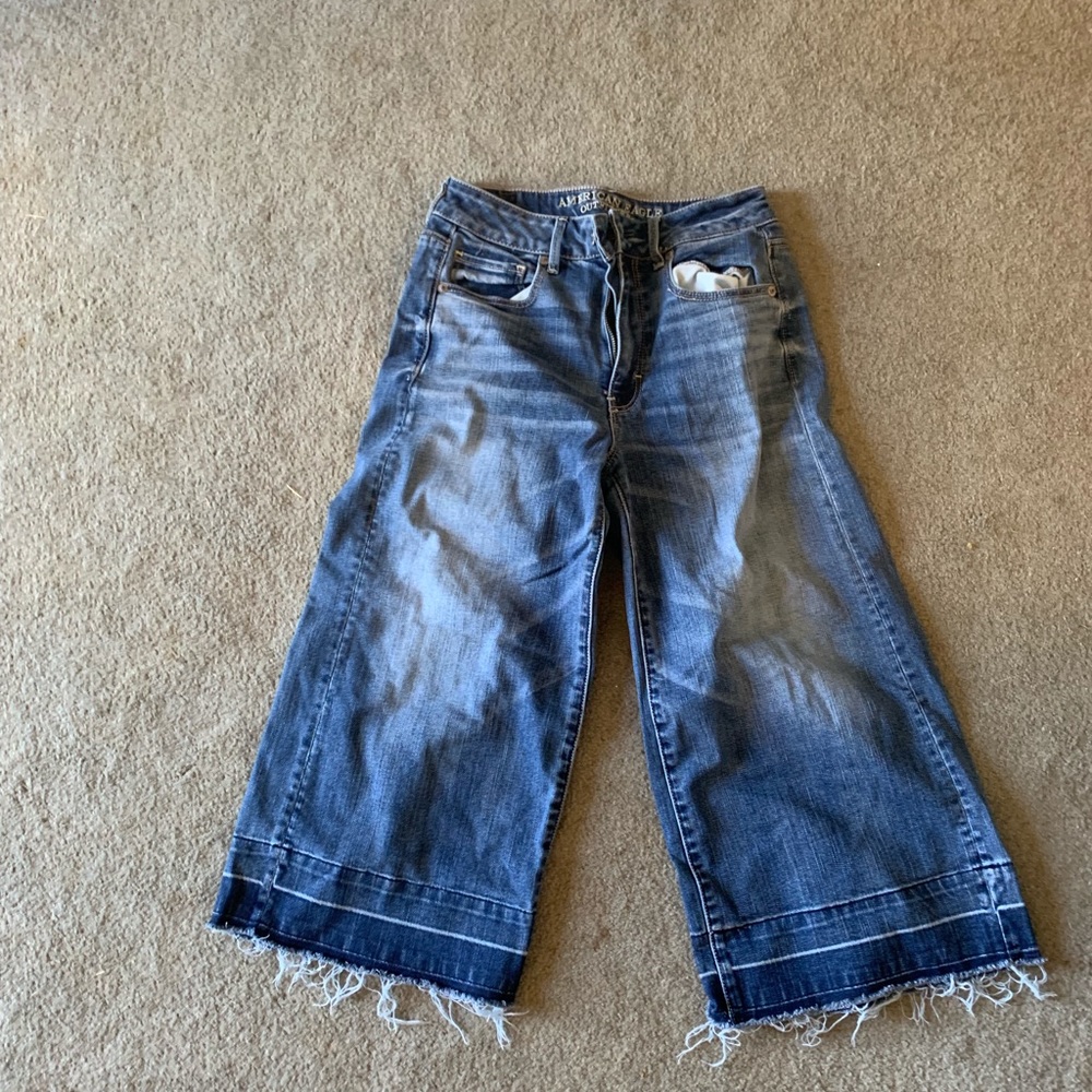 Wide leg crops